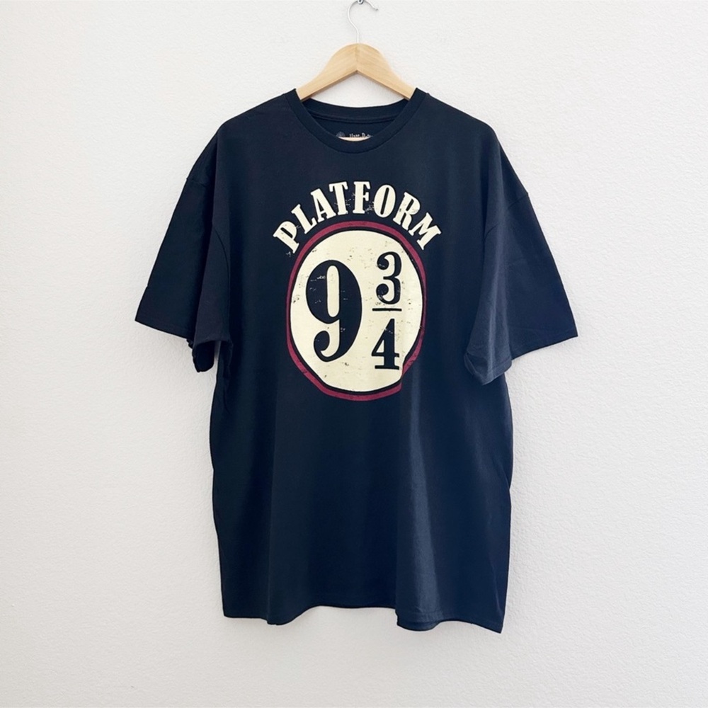 NWOT Harry Potter 9 3/4 Graphic Tee